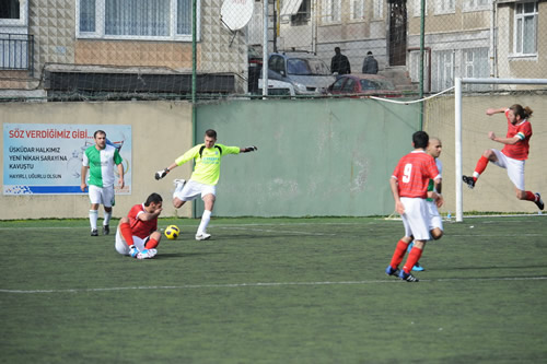 Geleneksel 2. Amatr Bahar Futbol Turnuvas balad