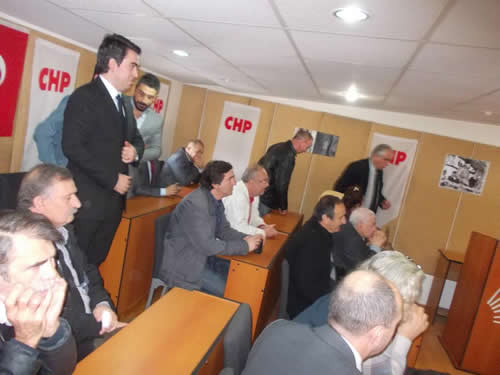 Grsel Tekin CHP skdar le binasn ziyaret etti