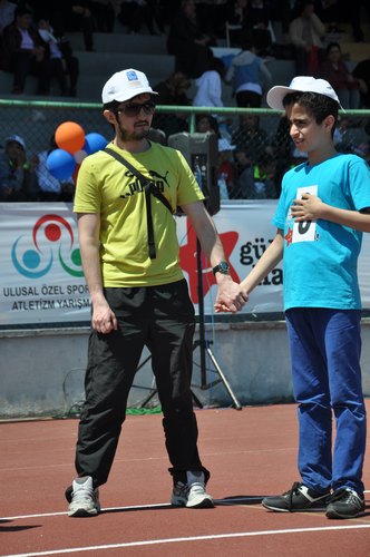 9. zel Sporcular Atletizm Yarmalar balad