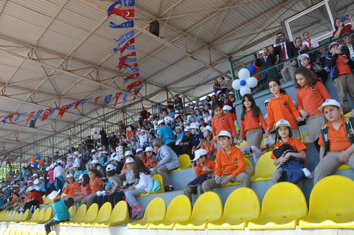 9. zel Sporcular Atletizm Yarmalar balad