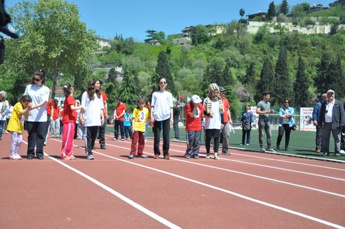 9. zel Sporcular Atletizm Yarmalar balad