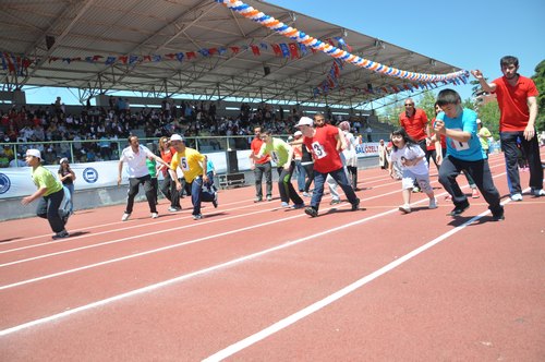 9. zel Sporcular Atletizm Yarmalar balad
