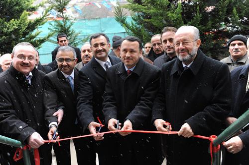 Kksu Hoca Mahmut Bayram Camii Kltr Merkezi dzenlenen trenle hizmete ald