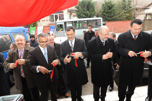 Kksu Hoca Mahmut Bayram Camii Kltr Merkezi dzenlenen trenle hizmete ald