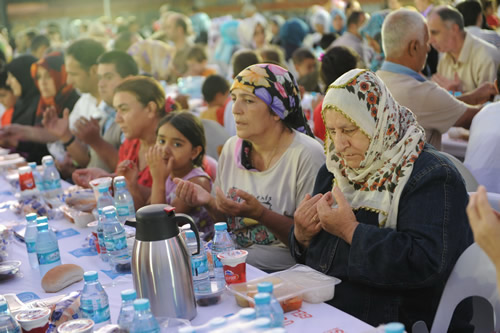 Mahalle ftarlarnda ikinci gn cokusu