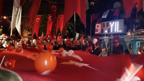 MHP skdar 29 Ekim'de ''Zafer Yry'' dzenledi
