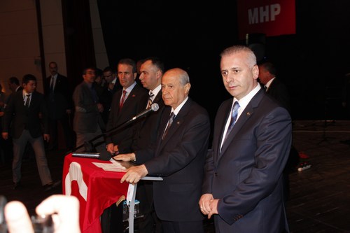 MHP Genel Bakan Devlet Baheli, skdar'da dzenlenen Meclis yesi tantm programna katld