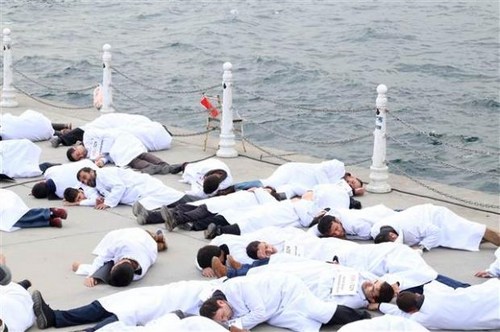 Msr'daki idam cezas kararlar skdar'da protesto edildi