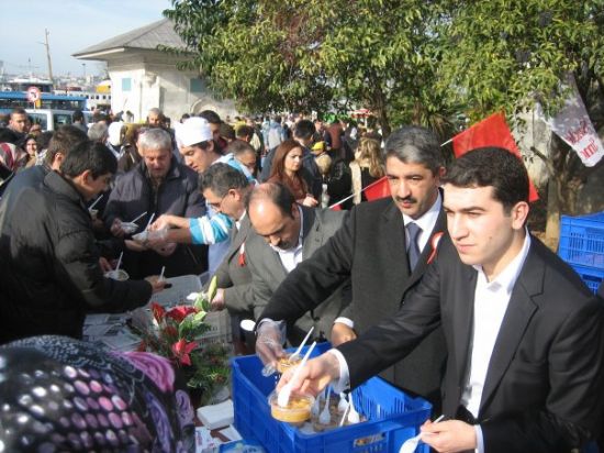 Saadet Partisi skdar Genlik Tekilat, Aure datt.