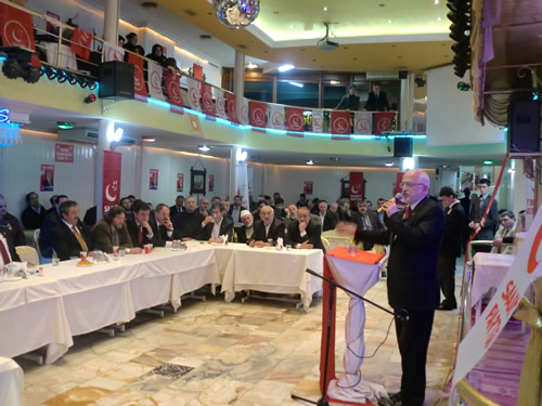 Saadet Partisi skdar le Tekilat, 29 Nisan 2011 Cuma akam Aktrk Dn Salonu'nda ktidara Yry Program gerekletirdi.