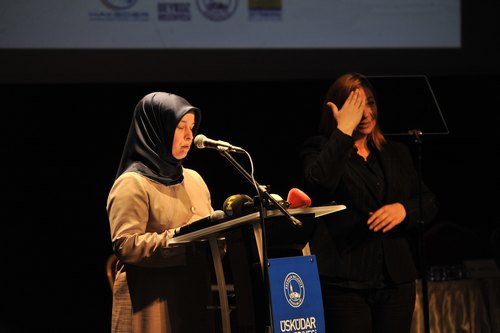 Uluslararas ocuk ve Mahrumiyetler Sempozyumu skdar'da dzenlendi