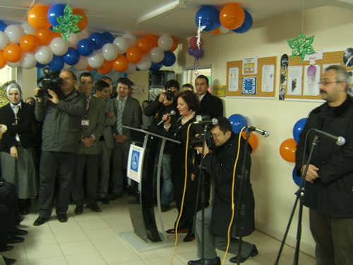 skdar bugn 2 yeni bilgi evine daha kavutu...