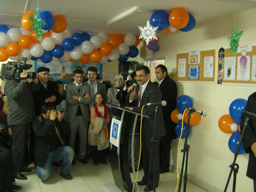skdar bugn 2 yeni bilgi evine daha kavutu...