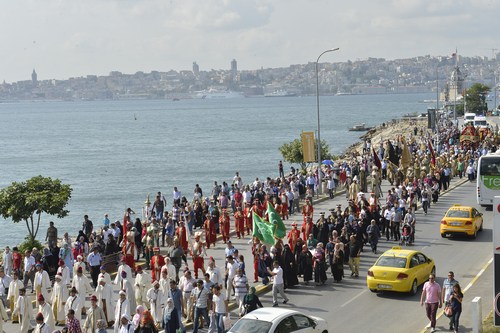 skdar'dan kutsal topraklara 99 yl sonra tarihi yolculuk yeniden yapld