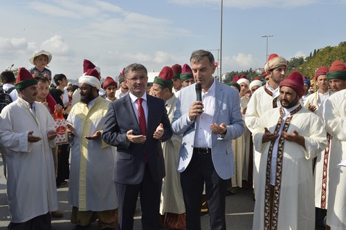 skdar'dan kutsal topraklara 99 yl sonra tarihi yolculuk yeniden yapld