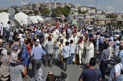 skdar'dan kutsal topraklara 99 yl sonra tarihi yolculuk yeniden yapld