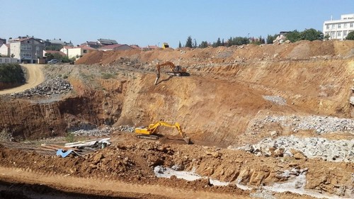 skdar Anadolu mam Hatip Lisesi Yeni Hizmet Binas naat Bitmek zere