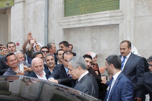 skdar Aziz Mahmut Hdayi Camii restore edilerek yeniden ibadete ald