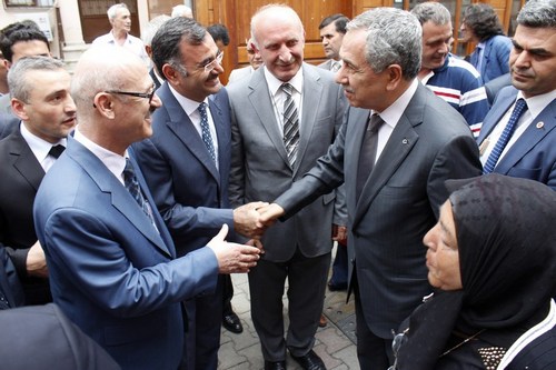 skdar Aziz Mahmut Hdayi Camii restore edilerek yeniden ibadete ald