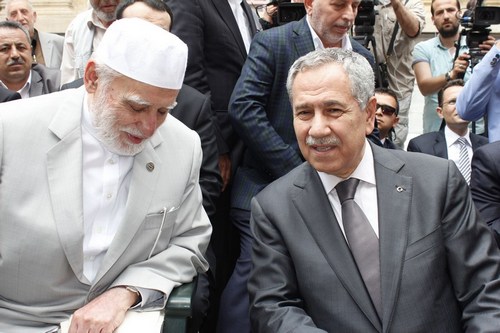 skdar Aziz Mahmut Hdayi Camii restore edilerek yeniden ibadete ald