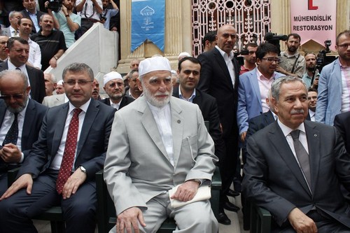 skdar Aziz Mahmut Hdayi Camii restore edilerek yeniden ibadete ald