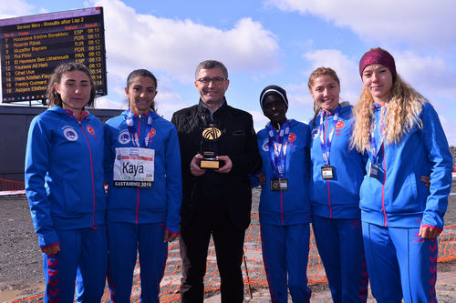 skdar Belediyesi Atletizm takm 5.'inci kez Avrupa ampiyonu