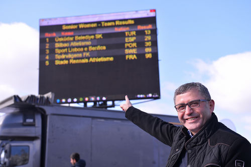 skdar Belediyesi Atletizm takm 5.'inci kez Avrupa ampiyonu