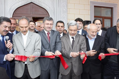 amlktepe Camii dualarla ibadete ald