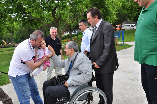 skdar Belediyesi Engelliler Merkezi Balk Tutma enlii