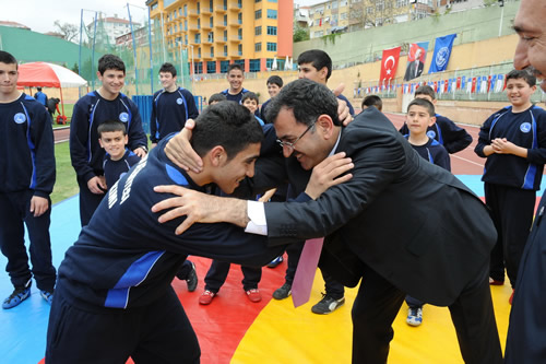 skdar Belediyesi Spor Oyunlar'na byk ilgi