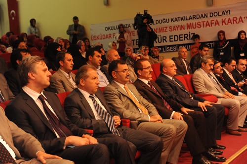 skdar Belediyesi, 2011-2012 Eitim ve retim Dnemi ncesi ile genelindeki okullara nemli yatrm gerekletirdi.