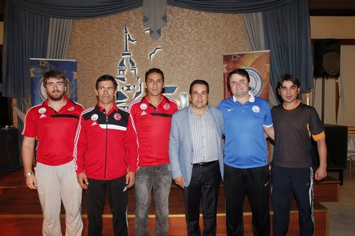 skdar Belediyespor yeni sezon ncesi motivasyon gecesi dzenledi