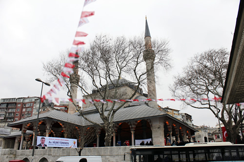 skdar Mihrimah Sultan Camii yeniden ibadete ald