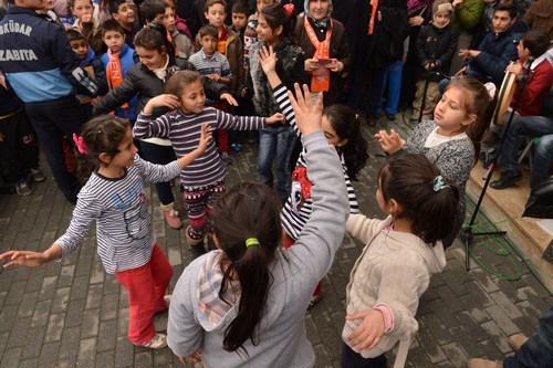 skdar Selami Ali Spor Merkezi ve Bilgi Evi Hizmete Ald