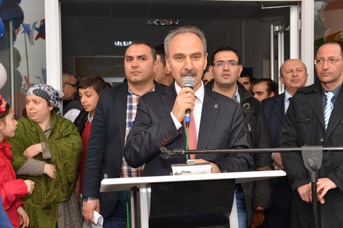 skdar Selami Ali Spor Merkezi ve Bilgi Evi Hizmete Ald