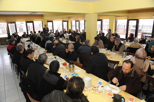 Üsküdar Belediyesi, Kapalıçarşı esnafı sabah kahvaltısı