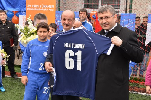 Valide Tayfun Spor Merkezi'nin al yapld