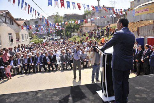 24 Derslikli Yavuztrk lkretim Okulu'nun Temeli Atld