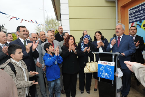 Zeynep Kamil Mahallesi yeni Muhtarlk binas ald...