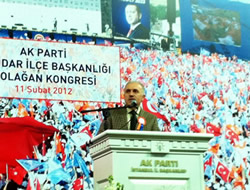 AK Parti skdar le Bakanl 4. Olaan Kongresi stanbul l Bakan Aziz Babucu'nun konumas