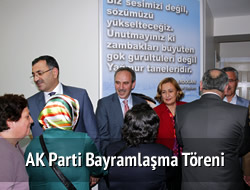 AK Parti skdar'da okulu Bayramlama