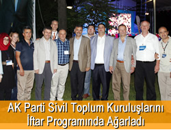 AK Parti Üsküdar STK Temsilcilerini Ağarladı