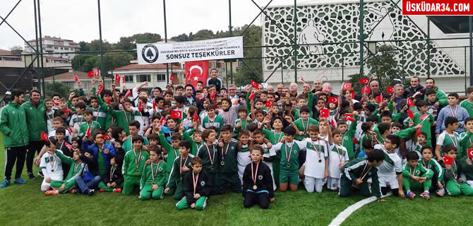 amlca Spor Tesisleri'nin al 29 Ekim'de gerekletirildi