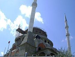 Birlik Camii ynetiminden cevap var