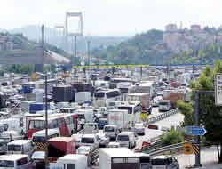 İstanbul'da trafik keşmekeşine paketli çözüm