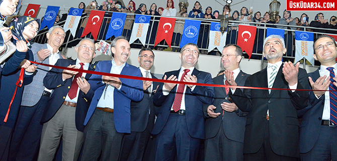 Kandilli mam Hatip Lisesi, rencilerine kavutu