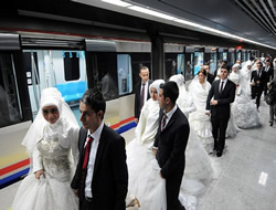 Marmaray'dan 48 gelin damat geti