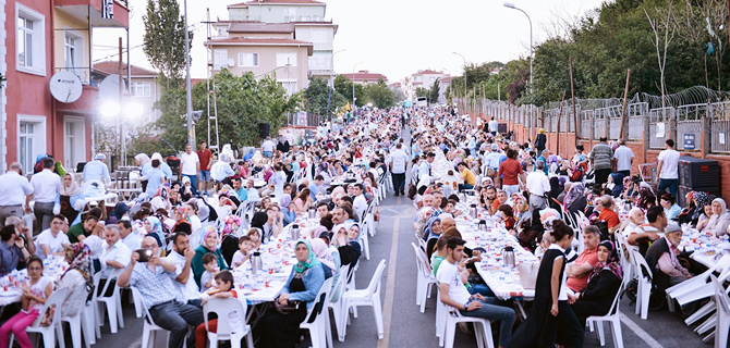 Ramazan aynda belediyeler stanbul'da servet harcad