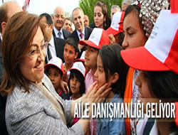 Aile Danmanl Geliyor!