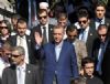 skdar'da mezarlk ziyaret etti